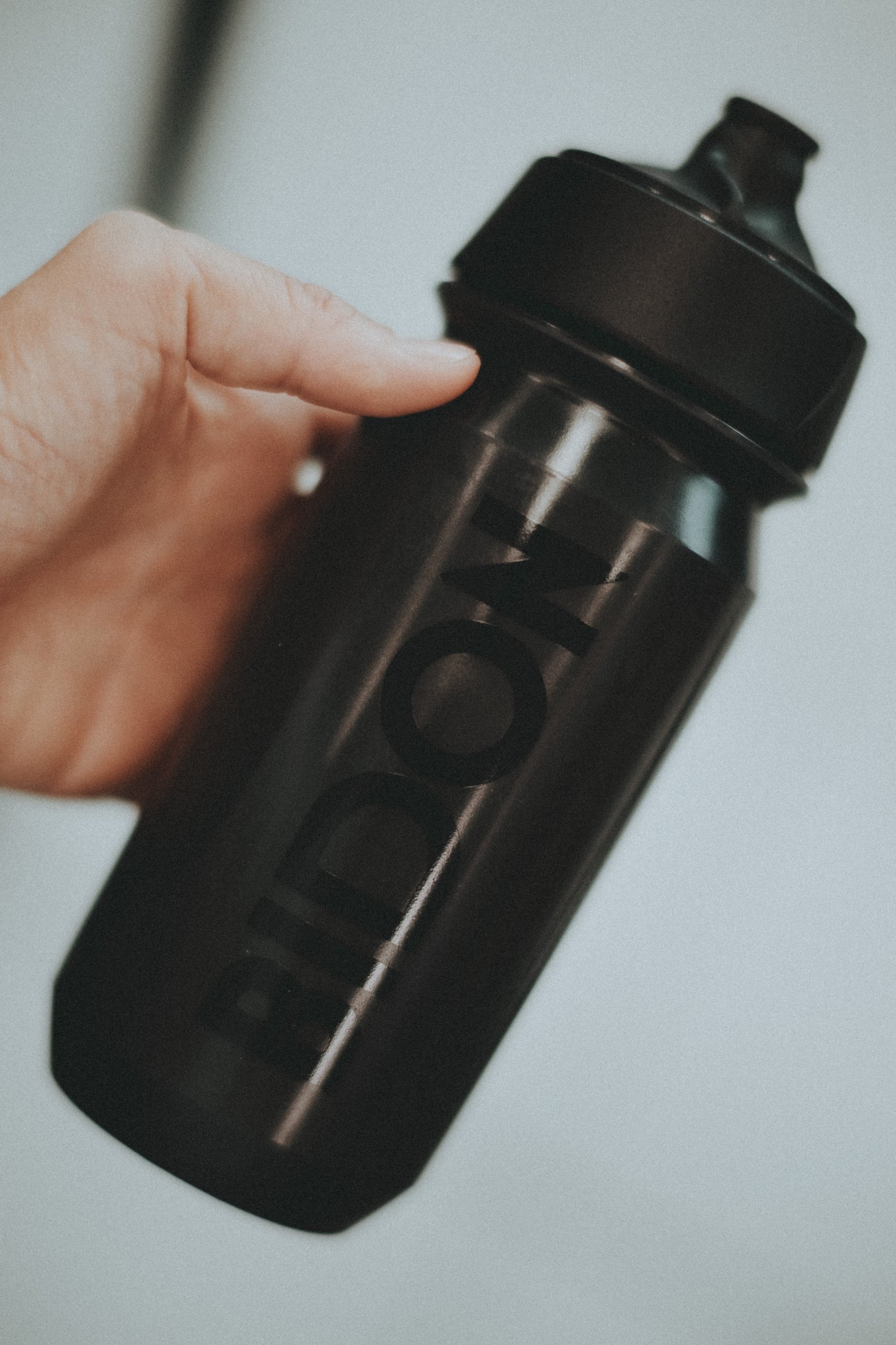 Bidon marki BIDON - black transparent 500ml