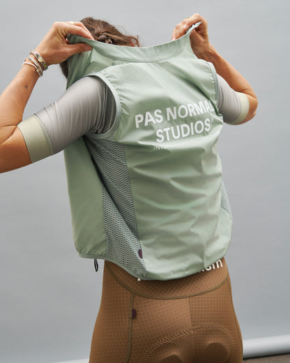 PAS NORMAL STUDIOS Women's Mechanism Stow Away Gilet - Dusty Mint