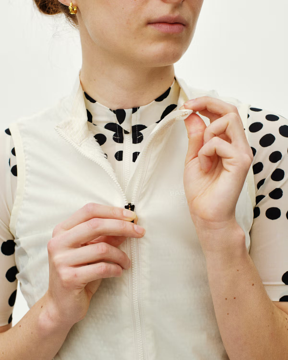Pas Normal Studios Women's Essential Insulated Gilet - Off White