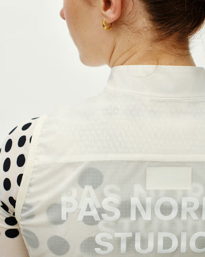 Pas Normal Studios Women's Essential Insulated Gilet - Off White
