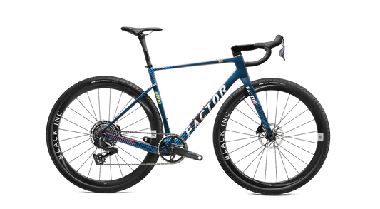 Gravel FACTOR ALUTO  SRAM FORCE XPLR + QUARQ RAPTOR BLUE