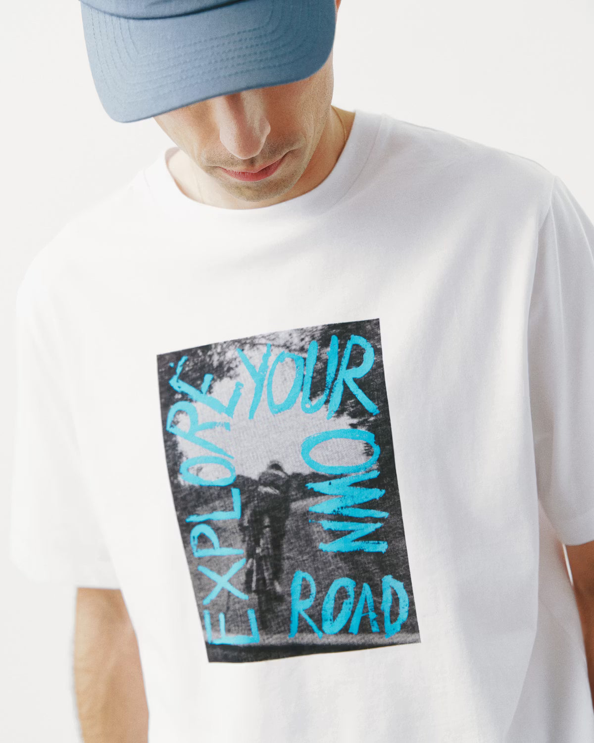 Pas Normal Studios Off-Race Graphic T-shirt  White